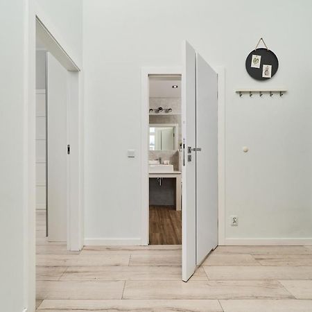 Architektow Avenue Apartment Free Parking By Noclegi Renters 弗罗茨瓦夫 外观 照片