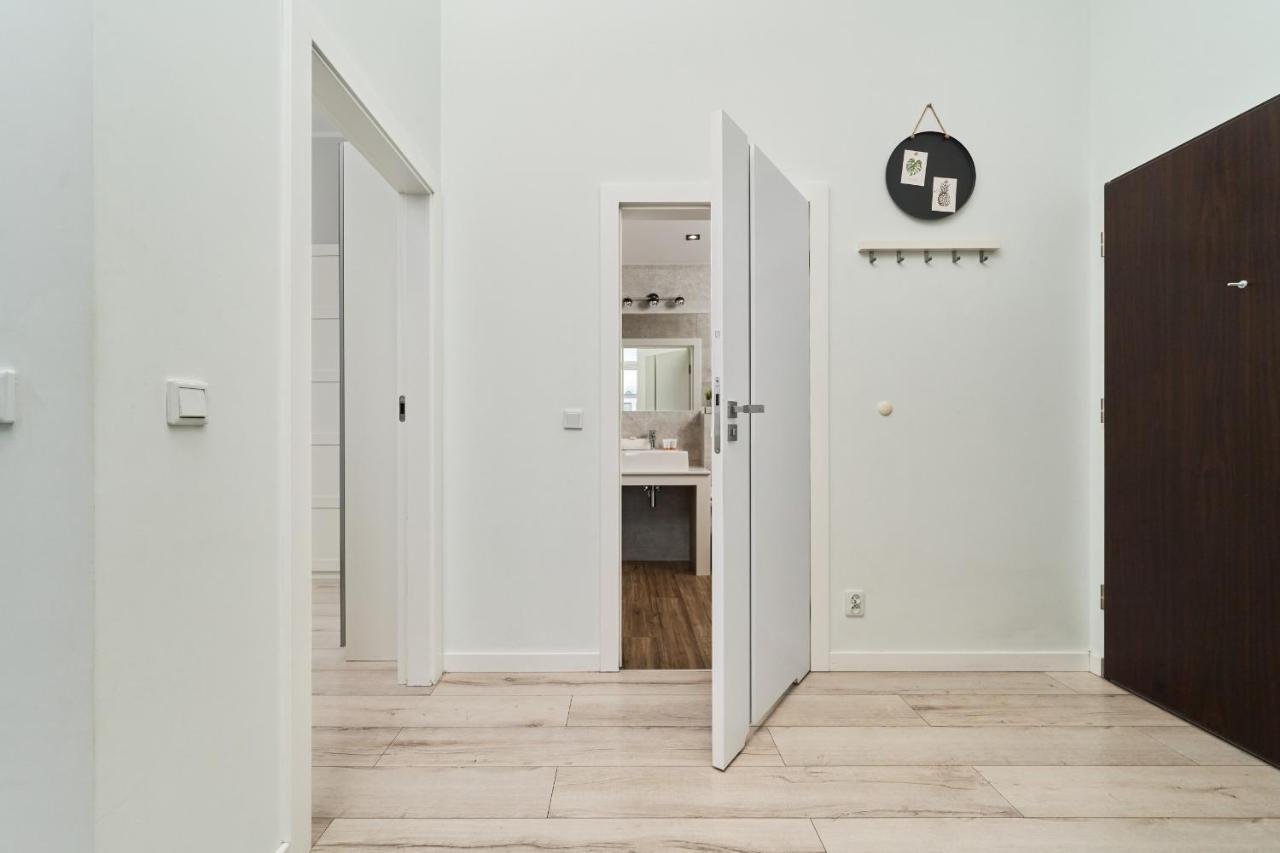 Architektow Avenue Apartment Free Parking By Noclegi Renters 弗罗茨瓦夫 外观 照片